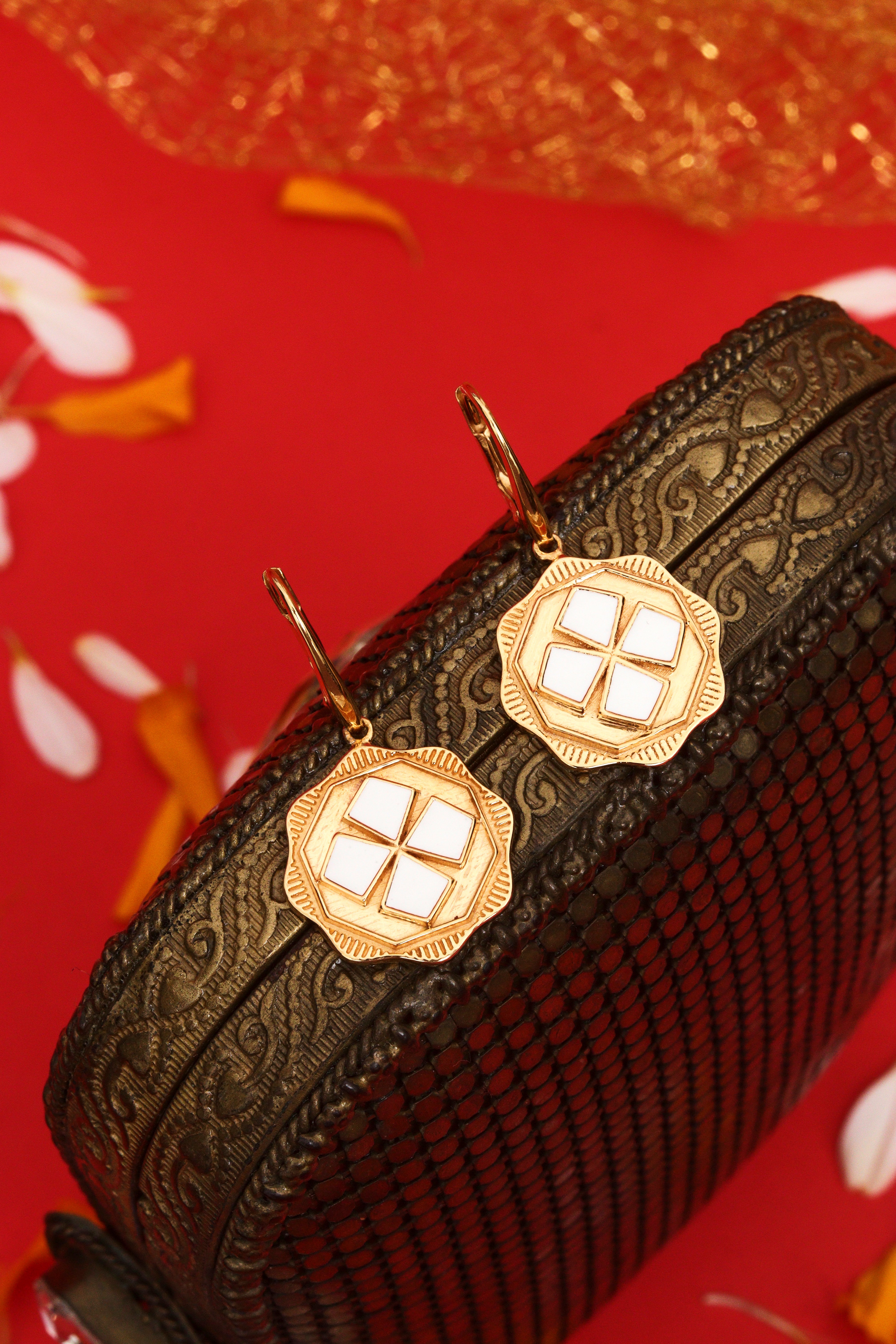 ROUND WHITE ENAMEL LONG EARRINGS IN 18K MICRON