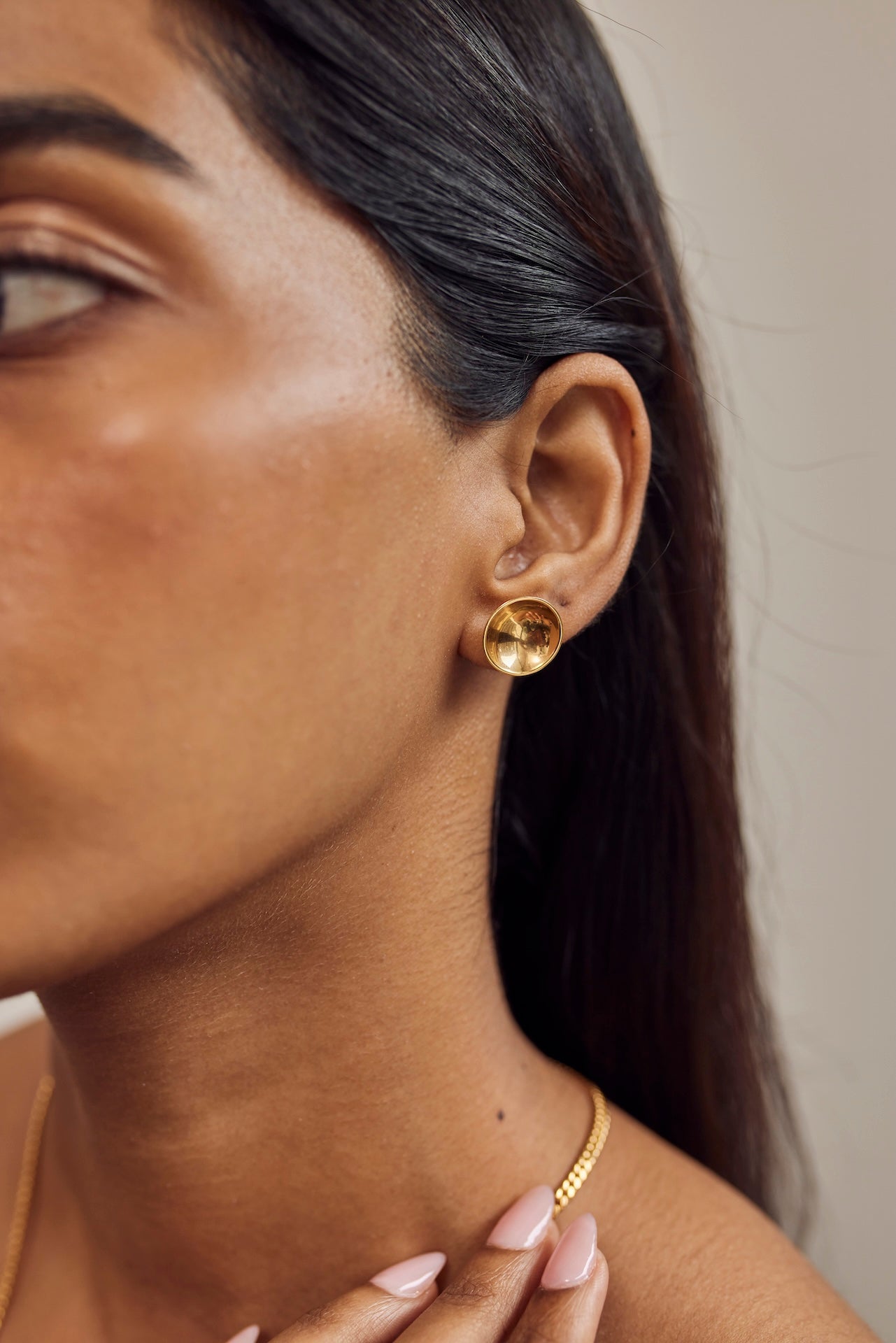 VERSATILE DOUBLE DISC EARRINGS IN 18K GOLD MICRON POLISH