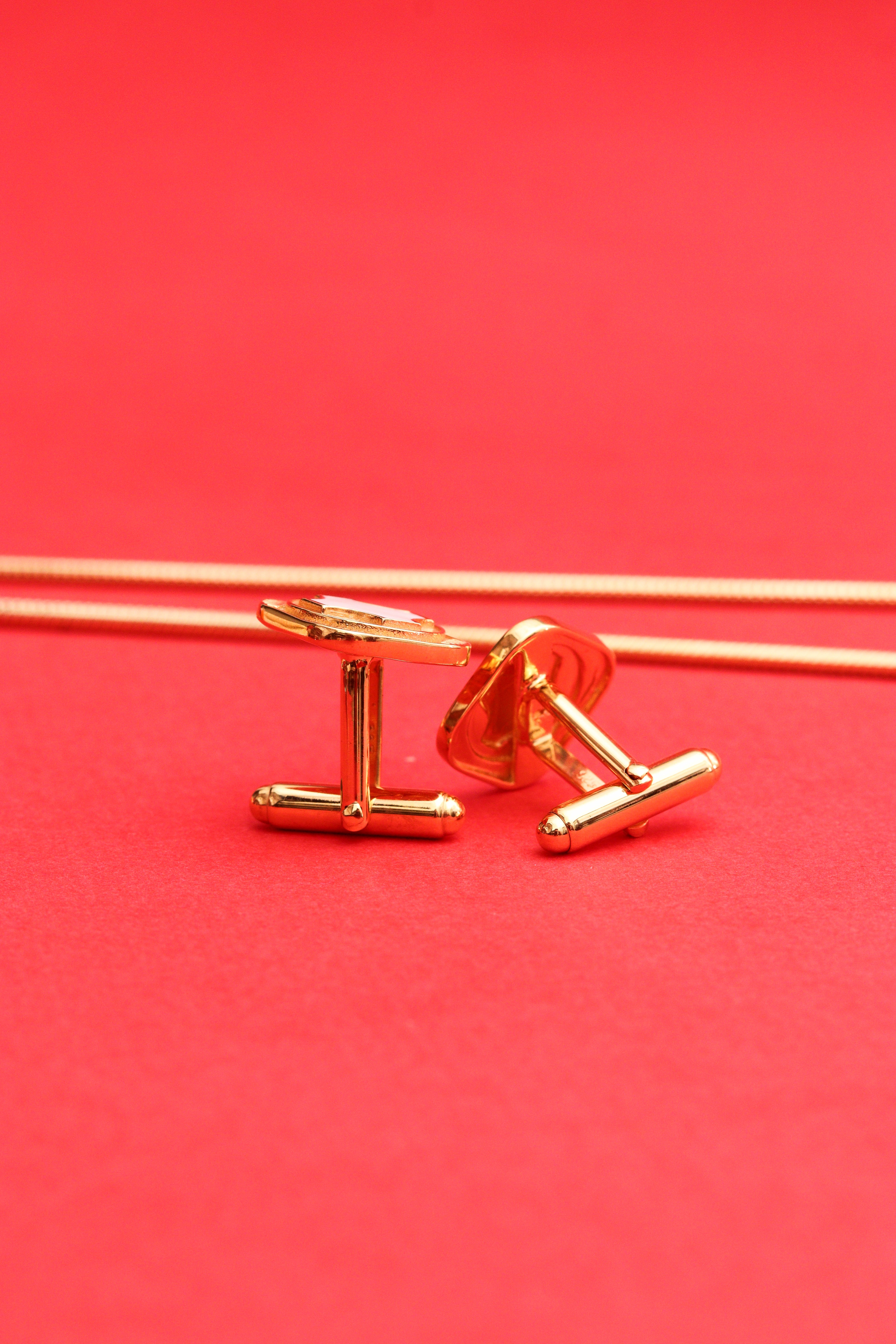 QUADRI QUAD MEN'S CUFFLINKS PAIR IN 18K GOLD MICRON POLISH (WHITE ENAMEL)