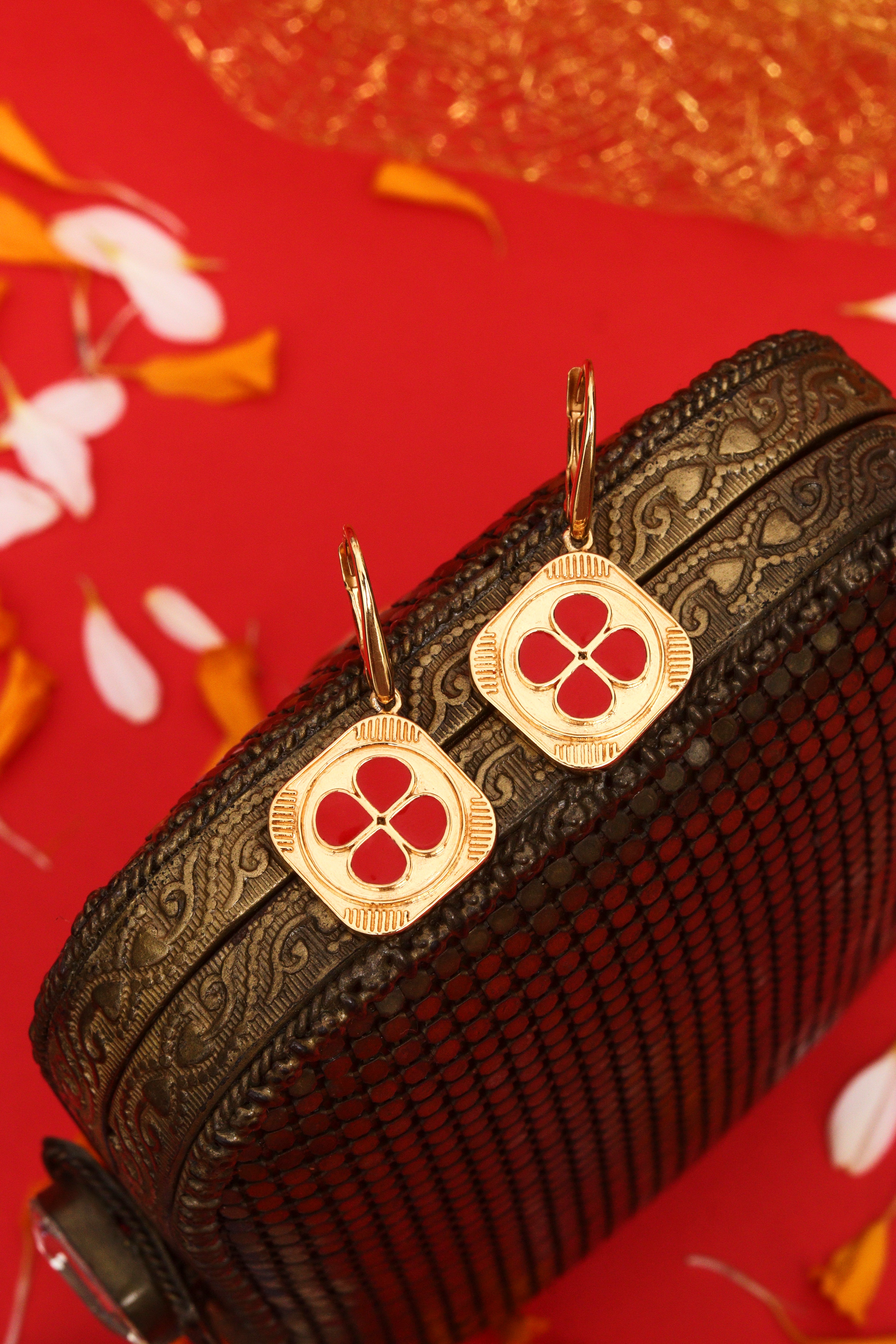 QUADRI CLOVER RED ENAMEL LONG EARRINGS 18K MICRON