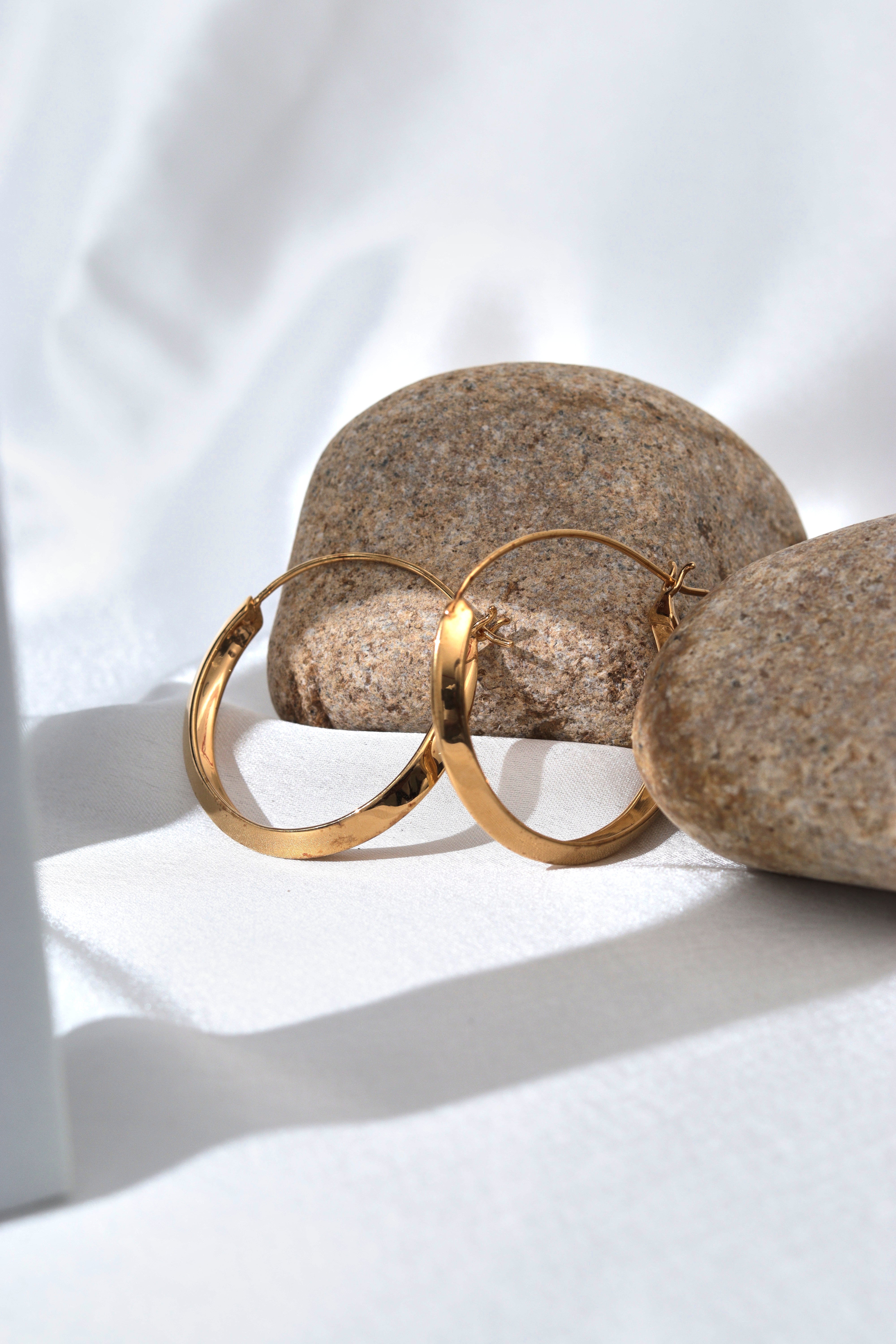 STUNNING SILVER HOOP EARRINGS WITH 18K GOLD MICRON POLISH