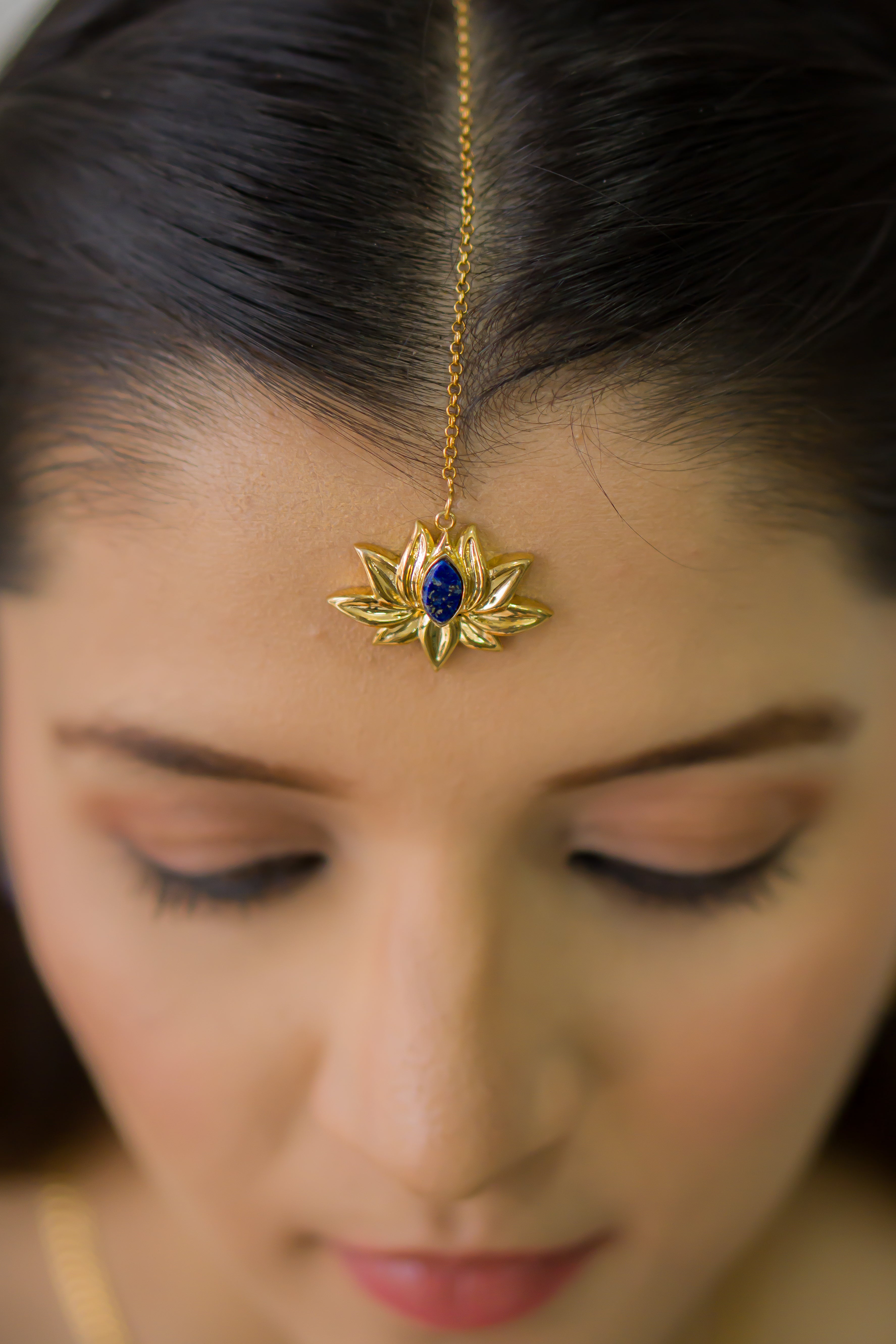 LOTUS GRACE MAANG TIKKA