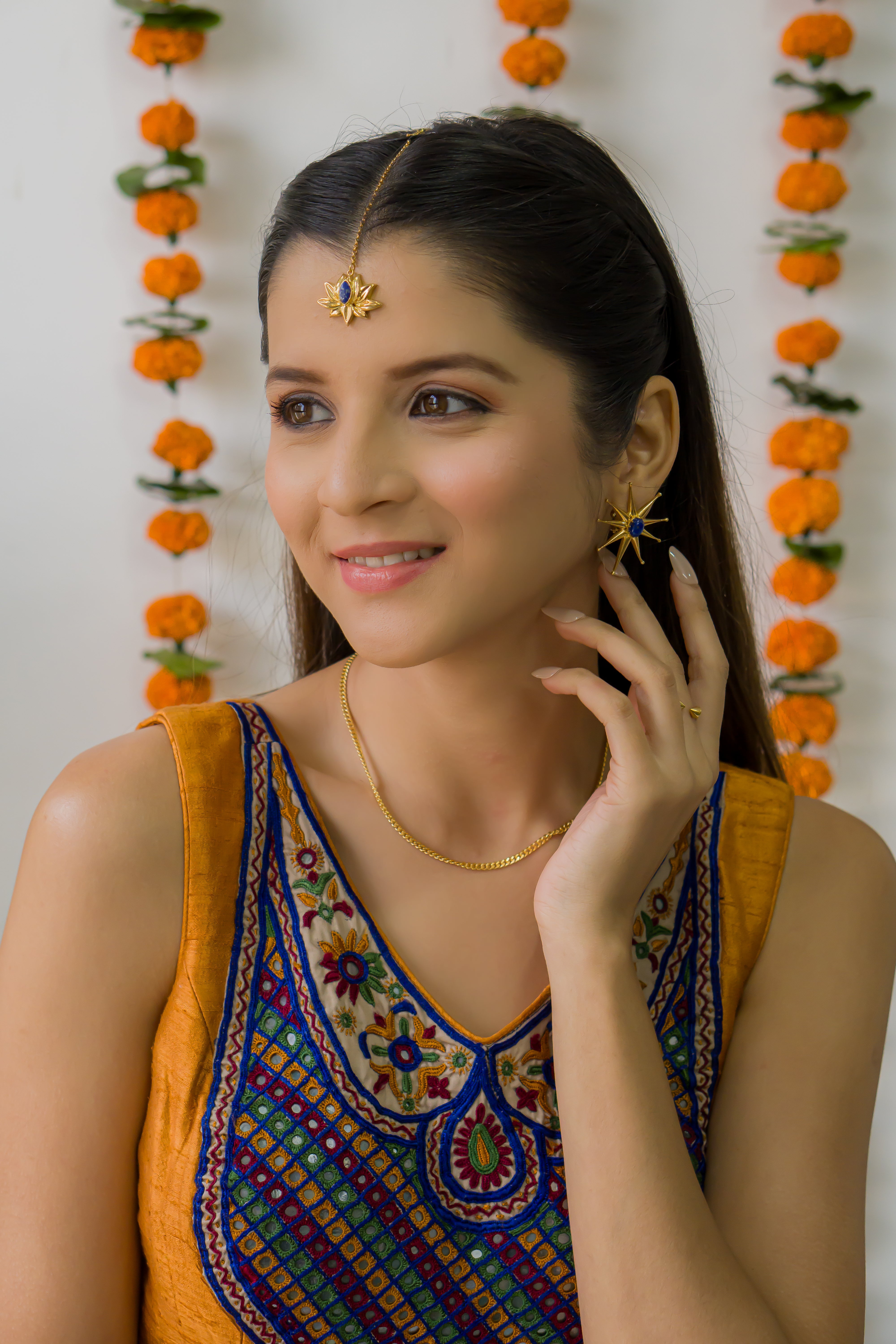 LOTUS GRACE MAANG TIKKA