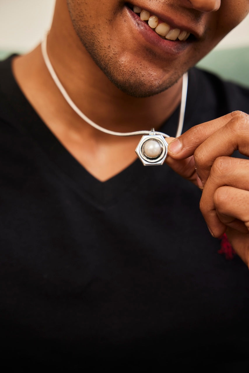 NUT BOLT PENDANT