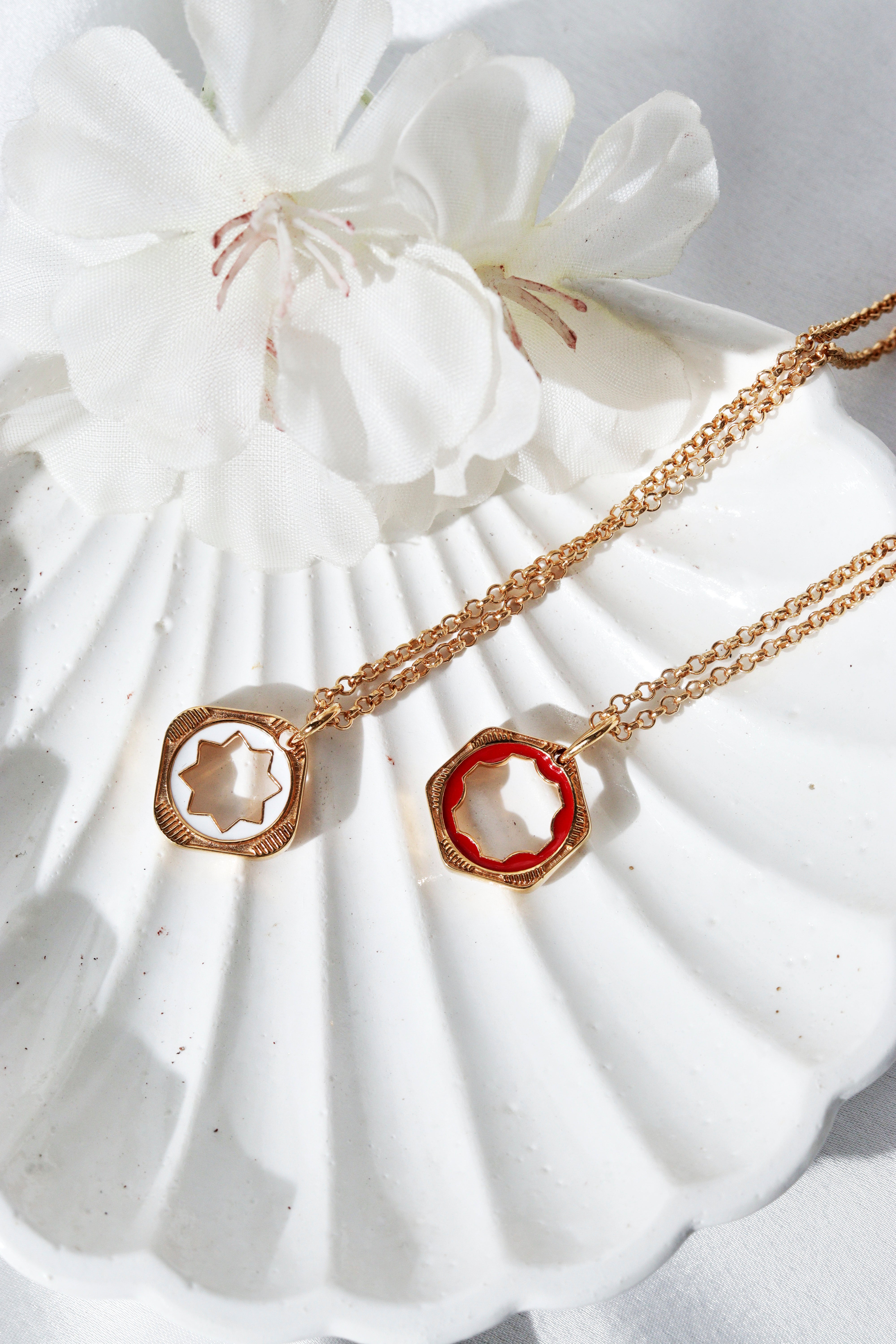 QUADRI STAR WHITE ENAMEL PENDANT WITH 18K GOLD MICRON PLATING