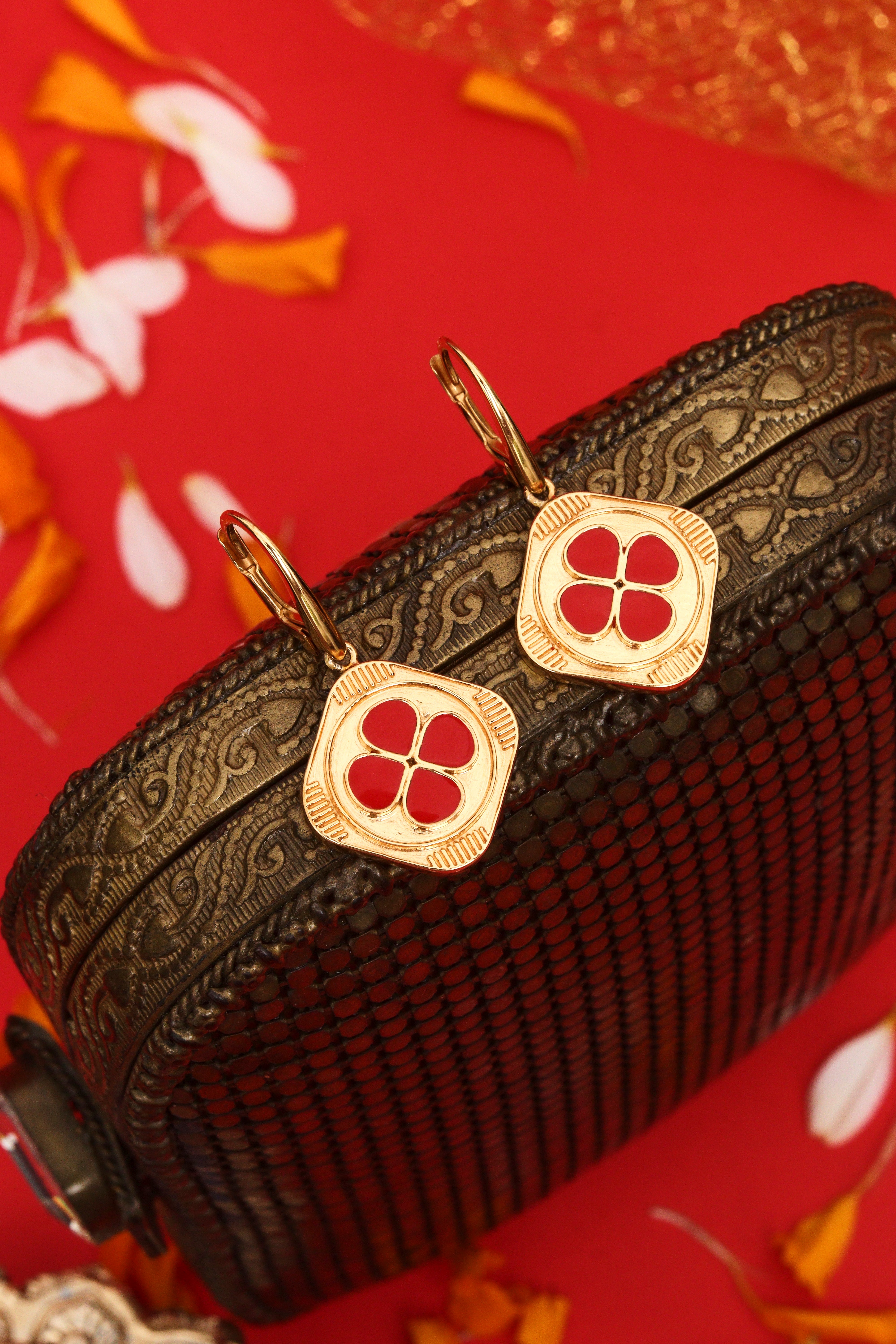 QUADRI CLOVER RED ENAMEL LONG EARRINGS 18K MICRON